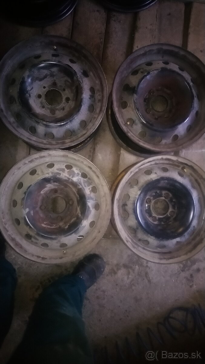 Plechove disky R15 vw golf 2, toledo a ine vw gropu