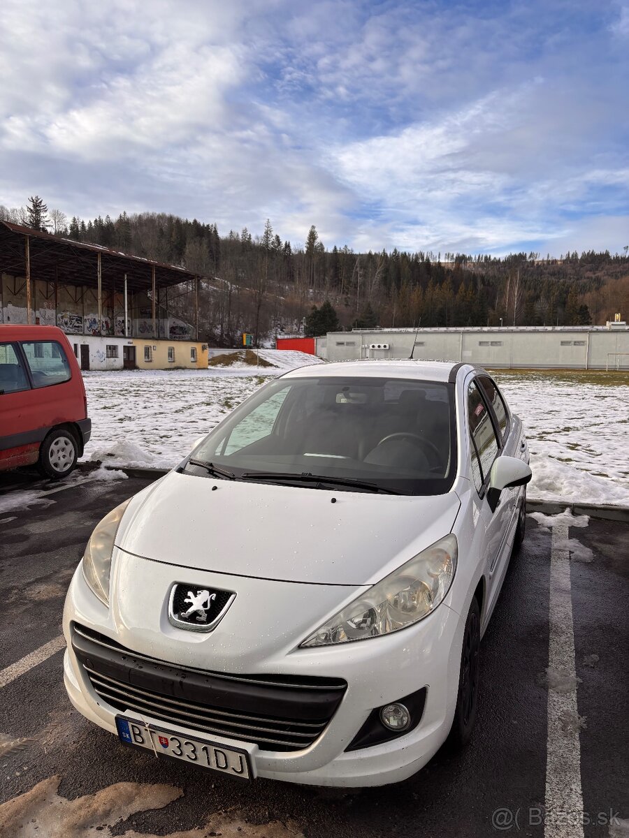 Peugeot 207