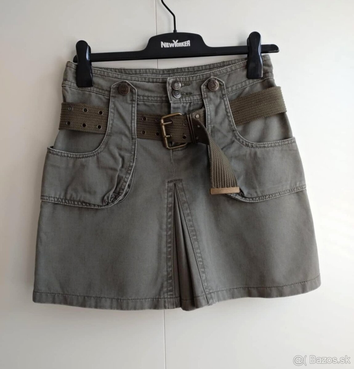 Dámska zelená mini sukňa (Fishbone)