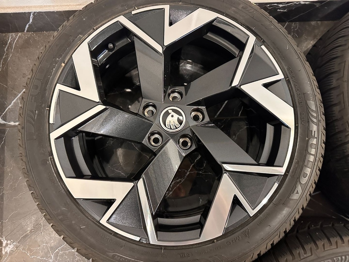 ❄️kolesa skoda superb IV Trisuli zimní 3P0601025