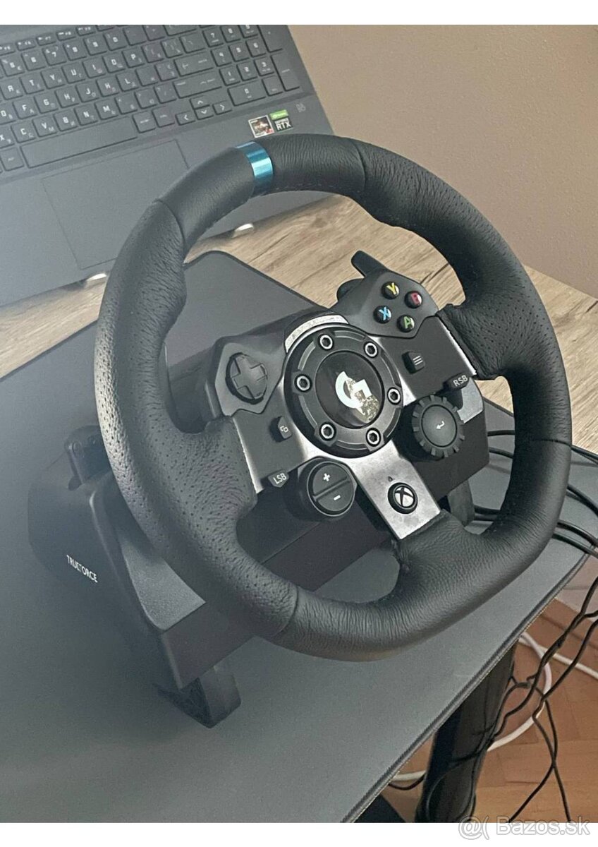 Logitech G923 Driving Force + Shifter (PC/Xbox)