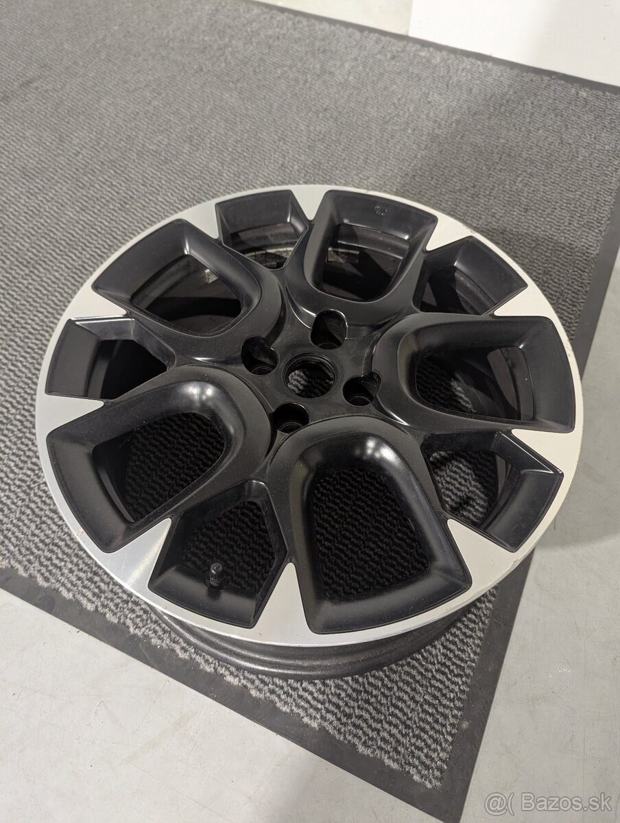 Original Abarth 17 palcové koleso 52015750