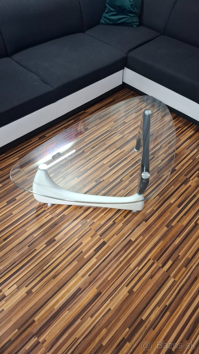 Konferenčný stolík