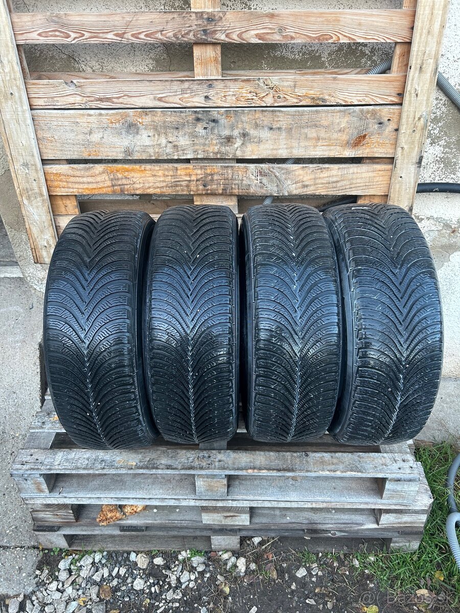 Michelin 205/60/16”zimne