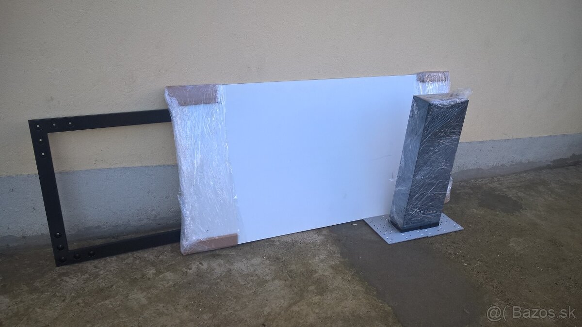 Predám lacno lacobelový stôl