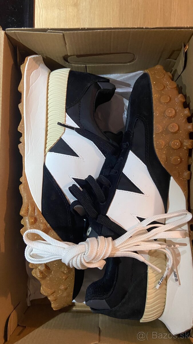 Predám tenisky New Balance UXC 72 FD