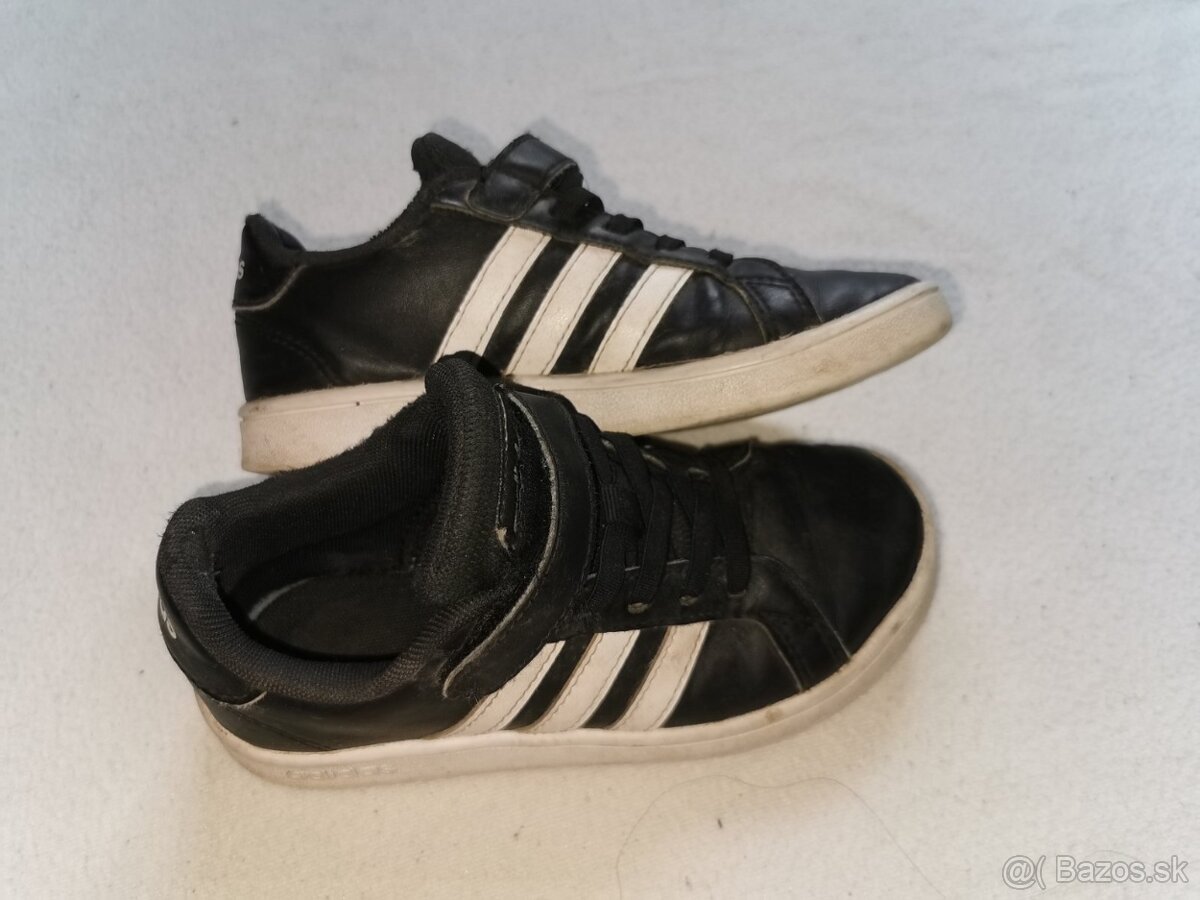tenisky Adidas c.30