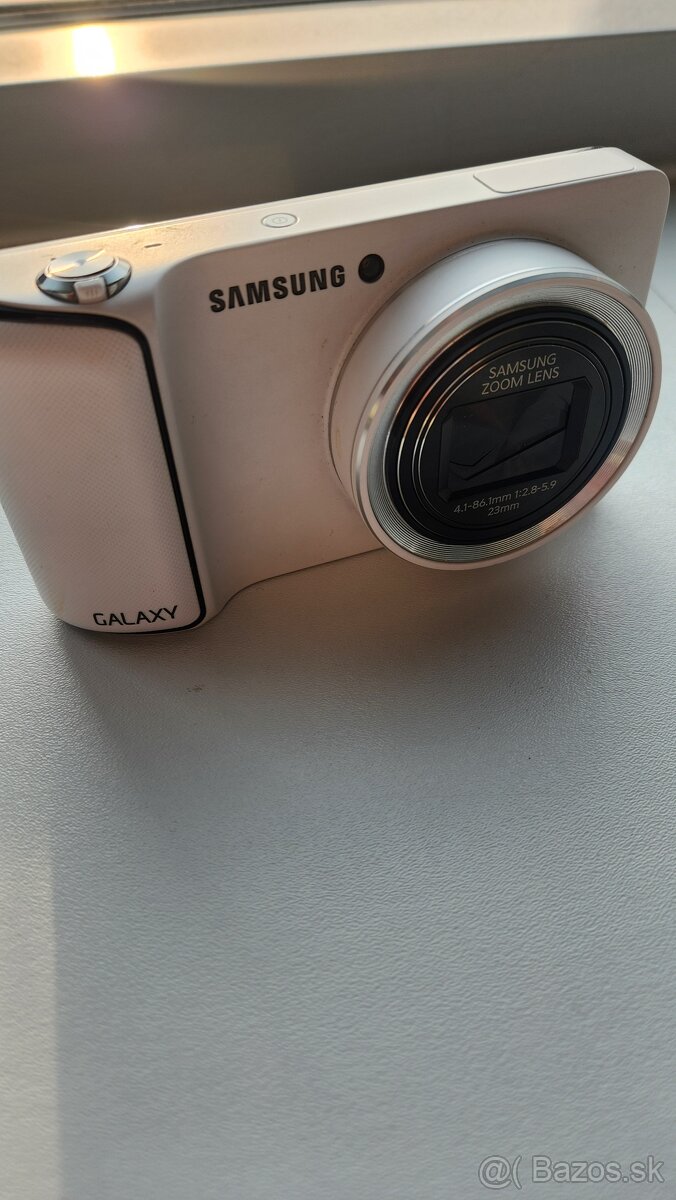 Samsung Galaxy Camera – Smart foťák s 21x zoomom a Androidom