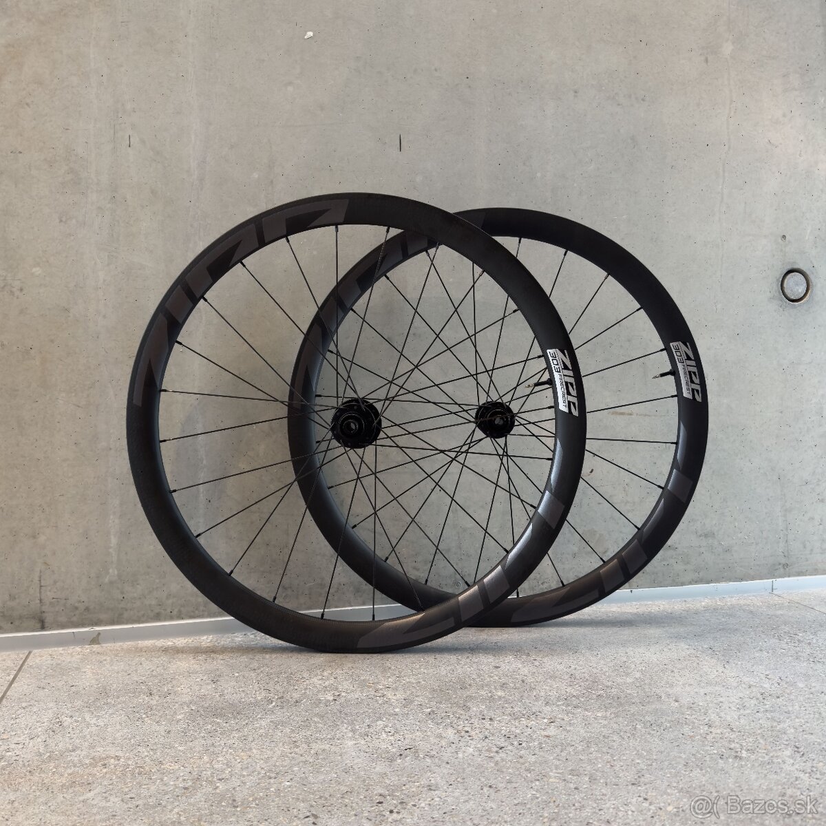 Zipp 303 Firecrest Wheelset