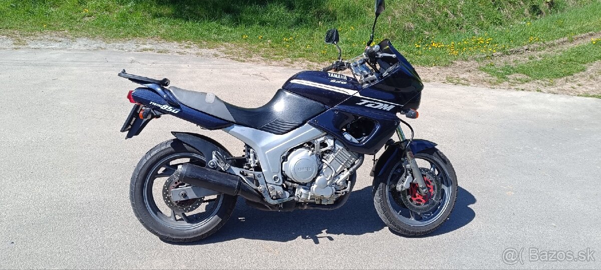 YAMAHA TDM 850