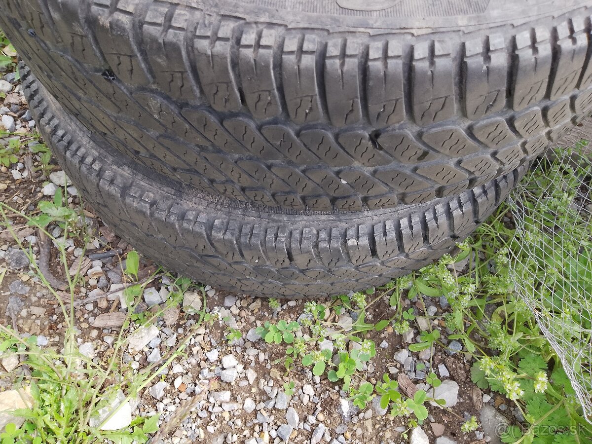 Predám pneumatiky na škoda