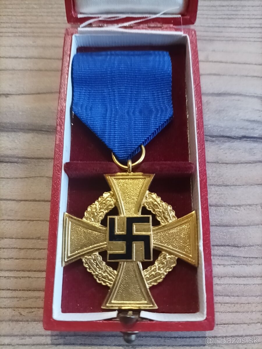Vyznamenanie za 40 let věrné služby TOP STAV