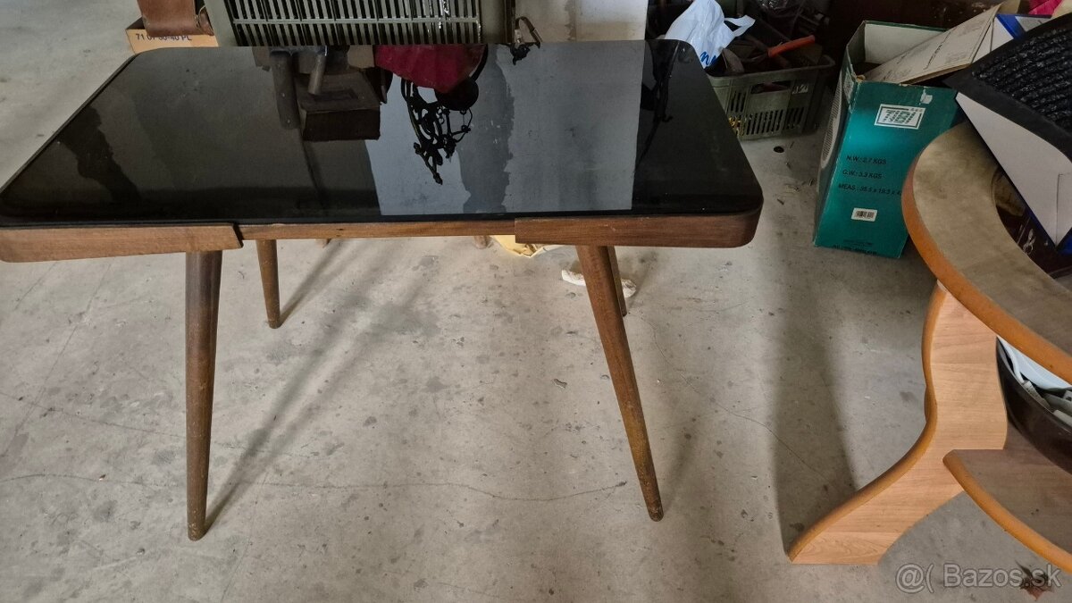 Retro stolík 70.roky