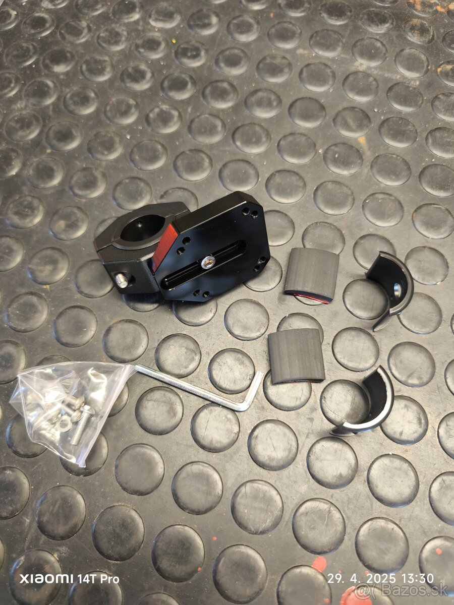 Držiak GPS