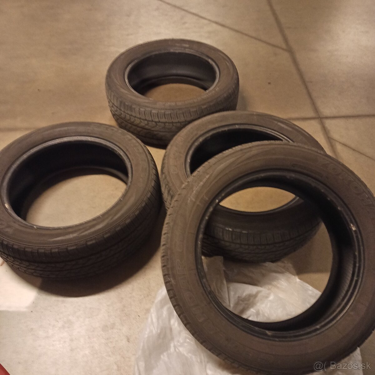 Yokohama 225/55 R17 97V - letné