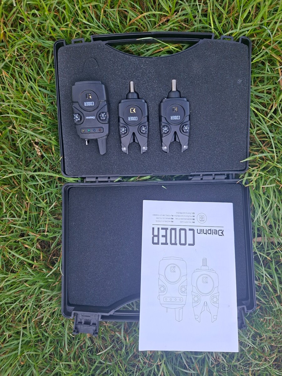 Signaizator s odposluchom