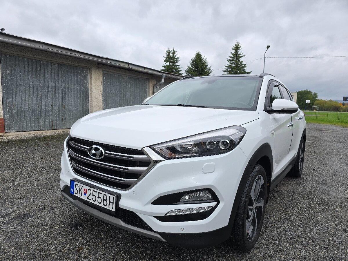 HYUNDAI TUCSON 2,0 CRDI 4WD