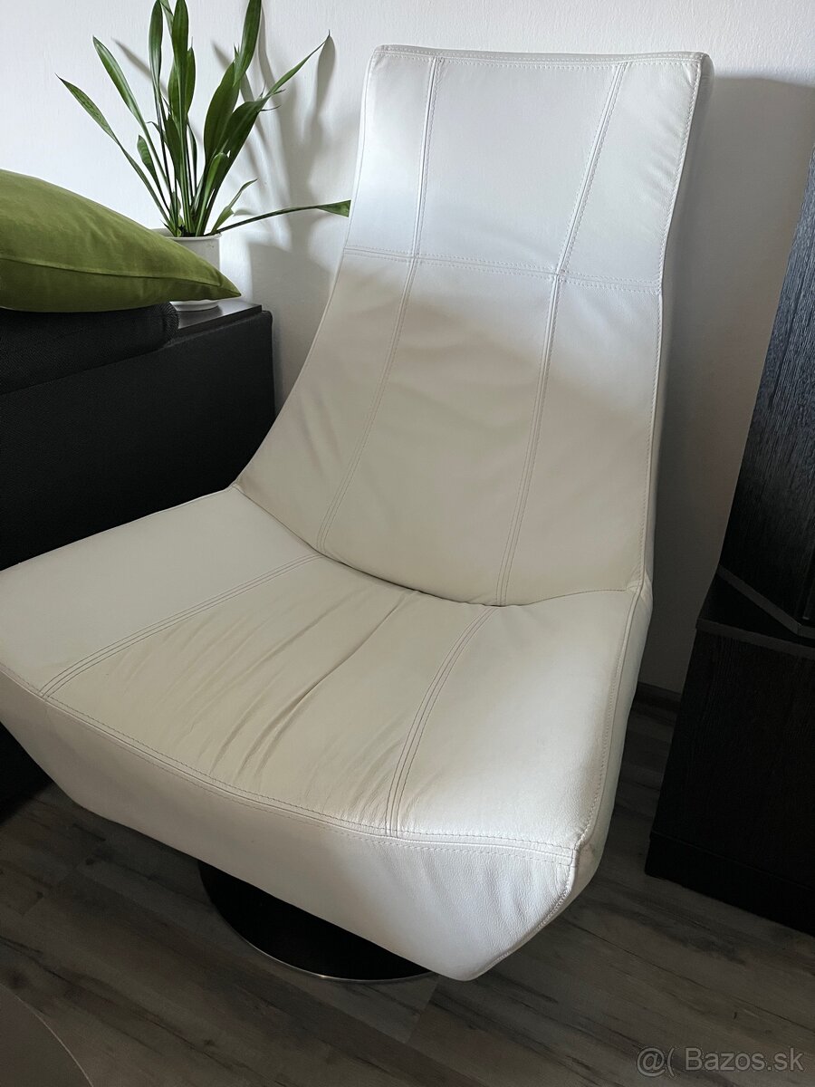 Kožené otočné kreslo