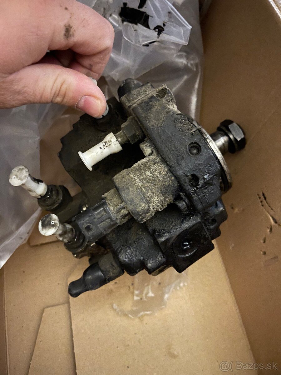 Predám vstrekovacie čerpadlo Bosch/cummins