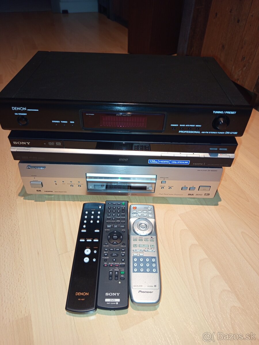 Denon, Sony,Pioneer.