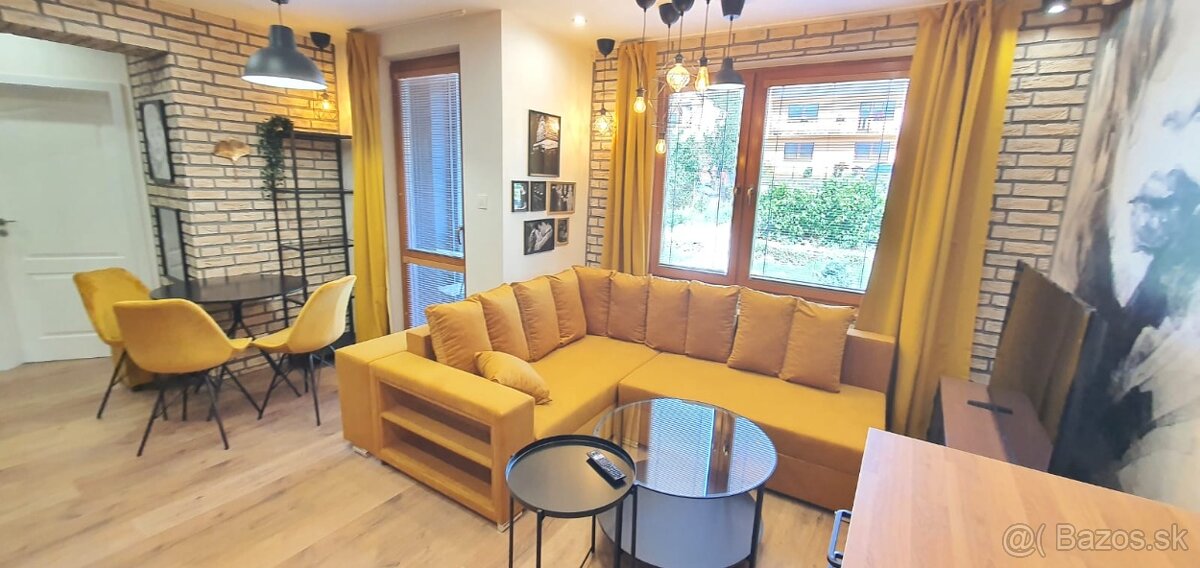 Prenájom 2i byt Banská Bystrica