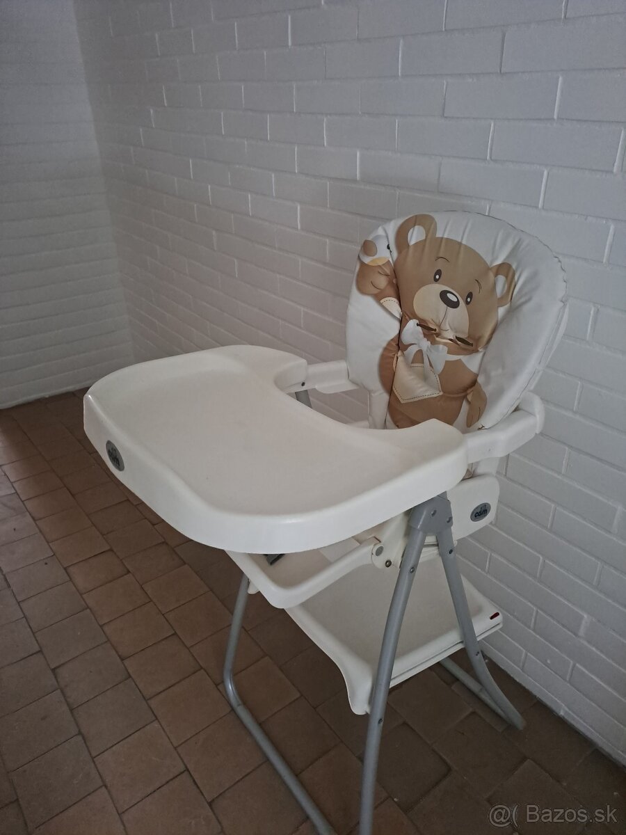 jedalenska stolicka pre deti