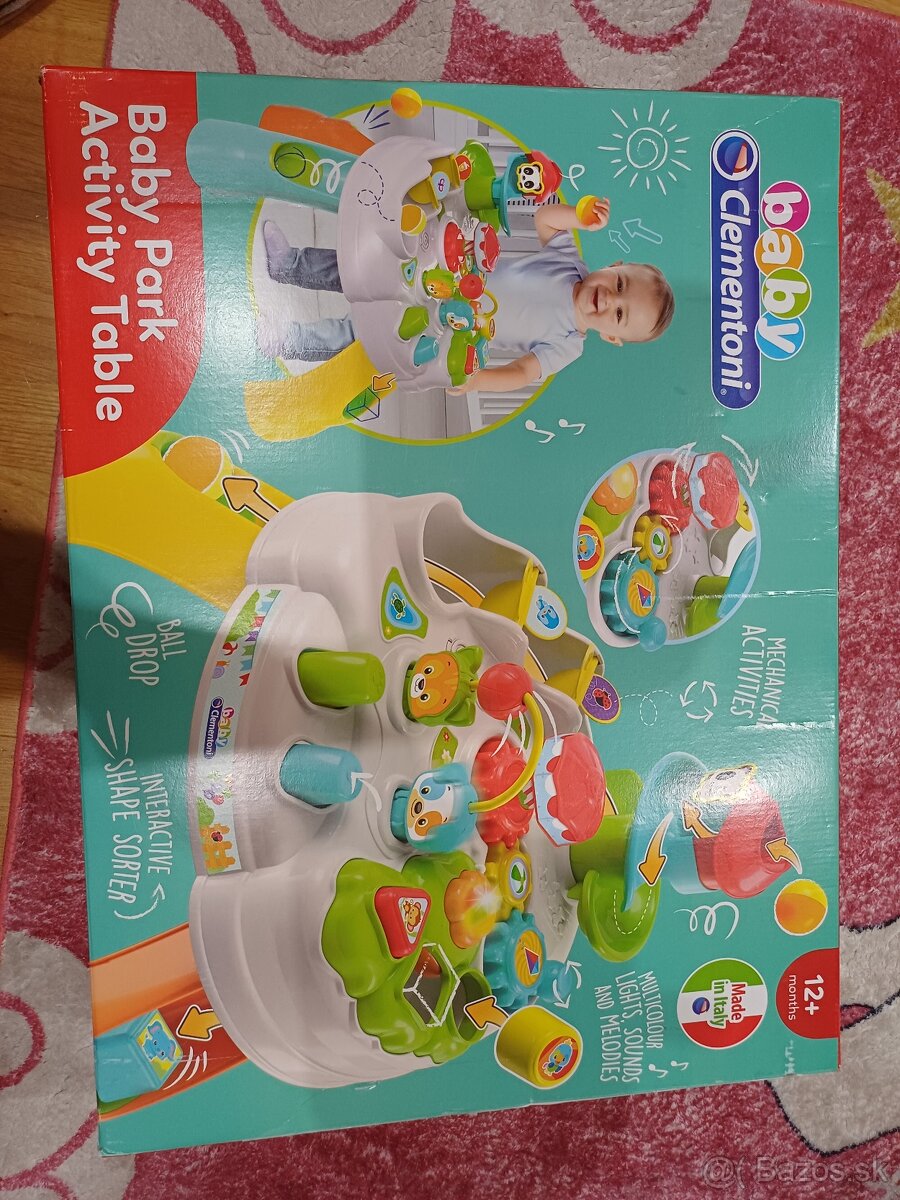 Detsky hrací stolík