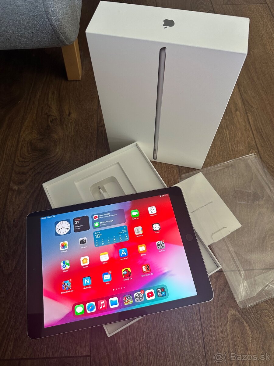 Apple iPad 6th Gen 128GB, WiFi