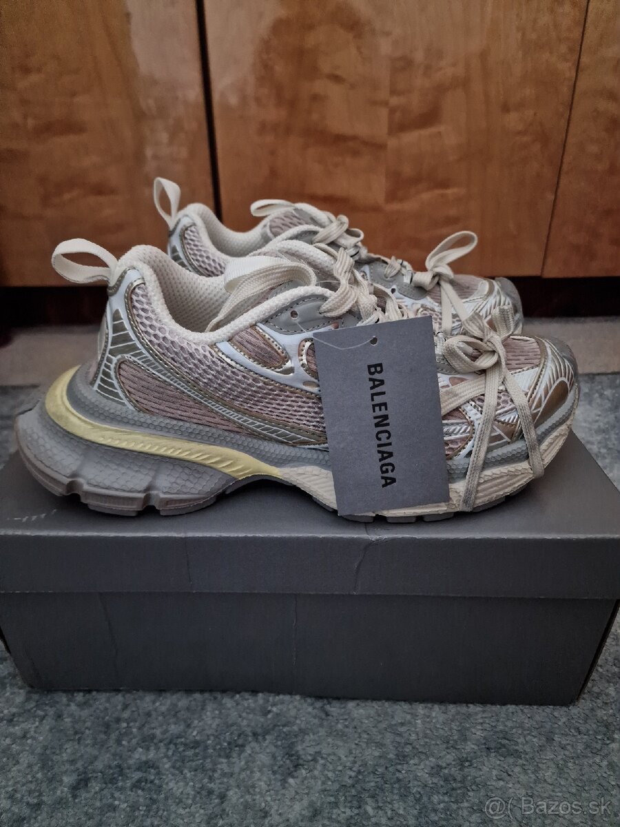 Balenciaga 3xl
