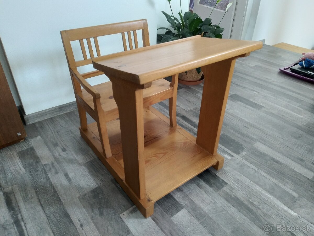 Malá školska lavica