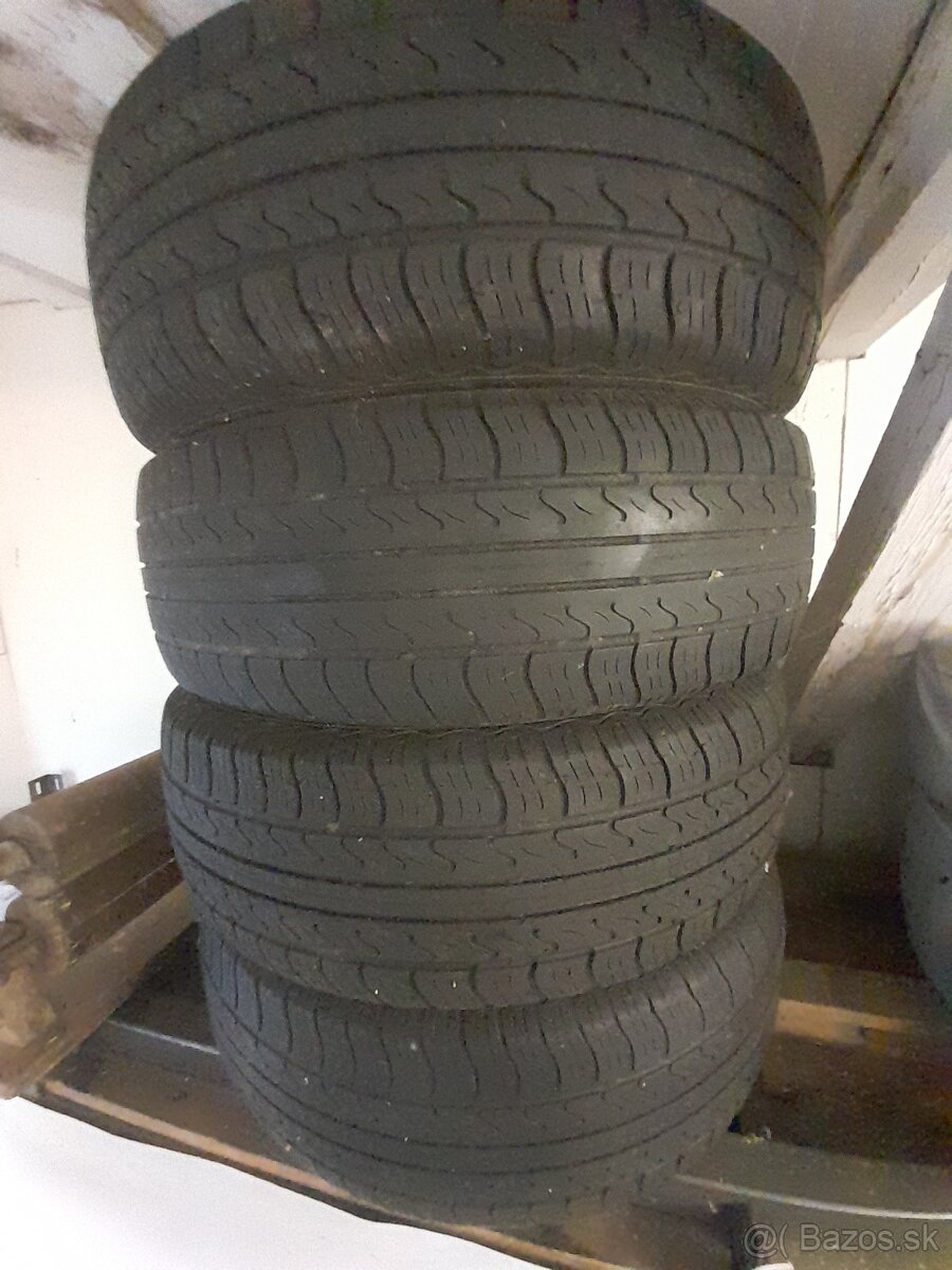 4 x 225 65 17 letné SUV Matador