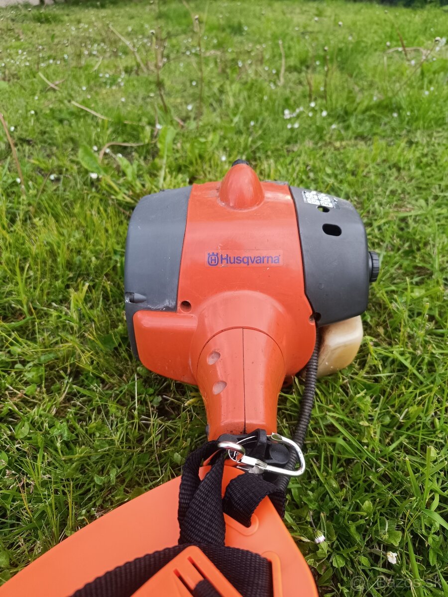 Krovinorez Husqvarna 128R