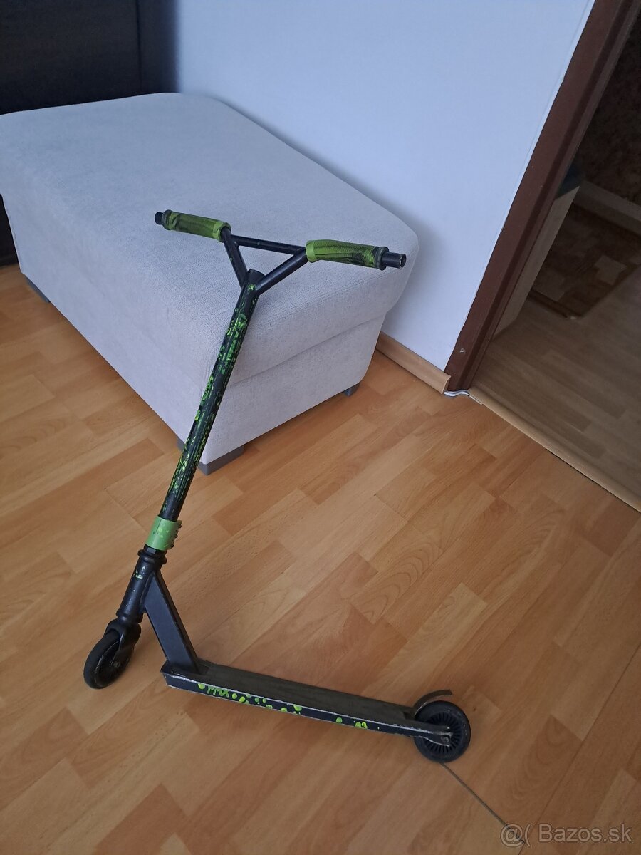 Predám freestyle kolobežku – používaná, funkčná