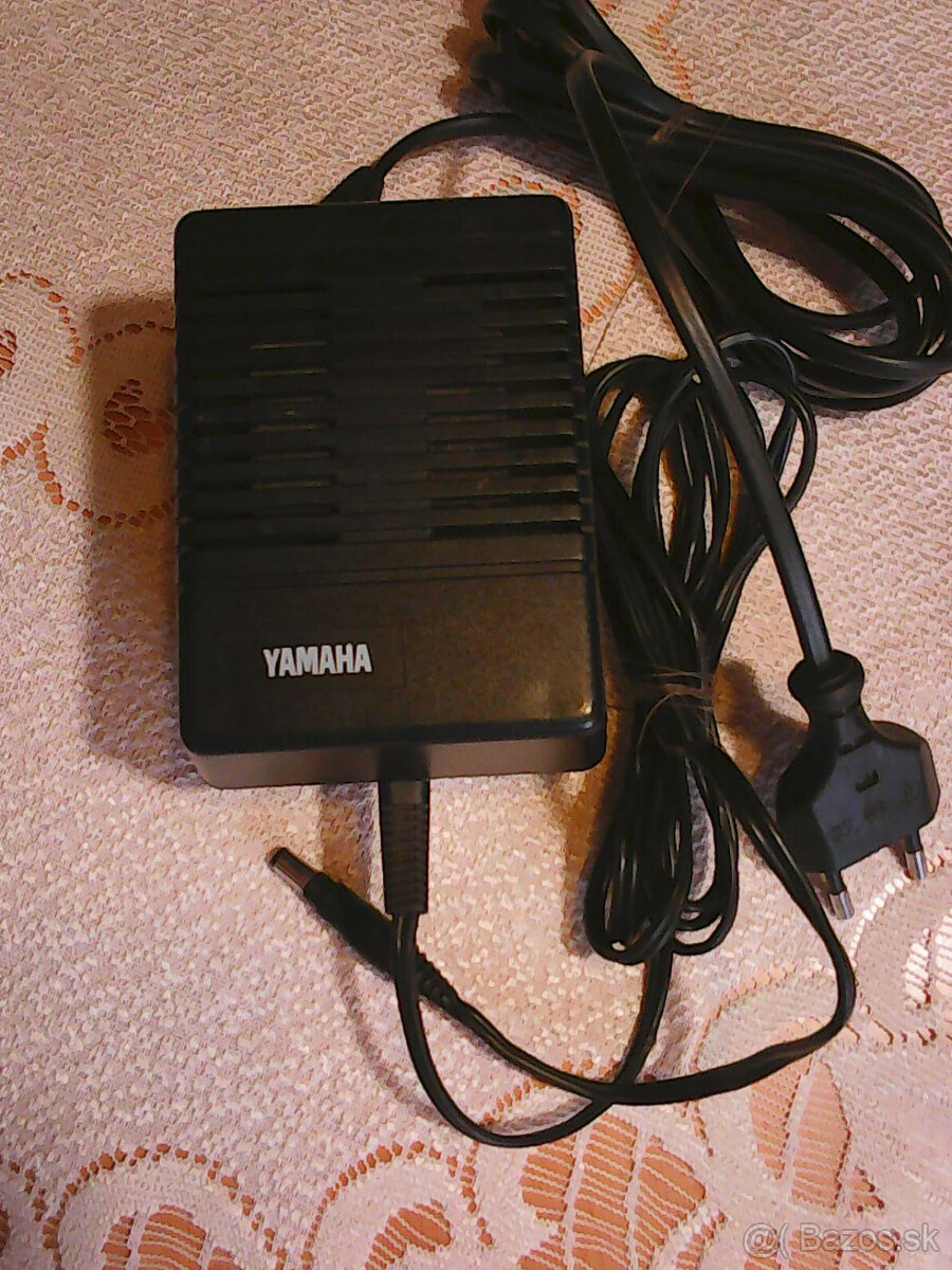 Napájací adaptér YAMAHA