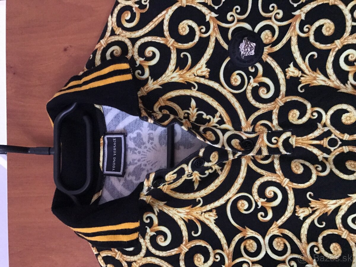 NOVÉ VERSACE YOUNG originál luxusne/damske tricko S