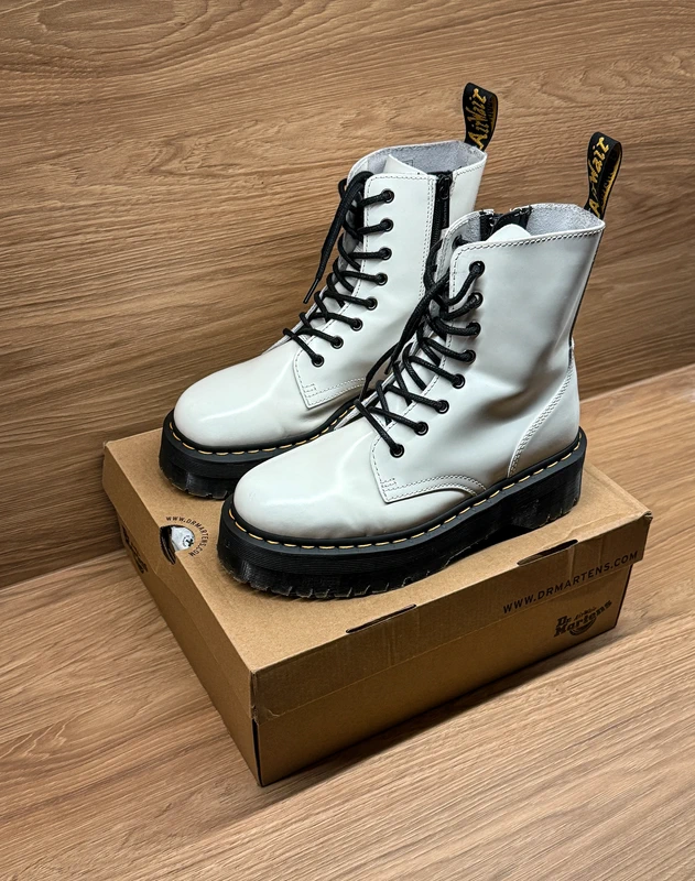 Dr. Martens