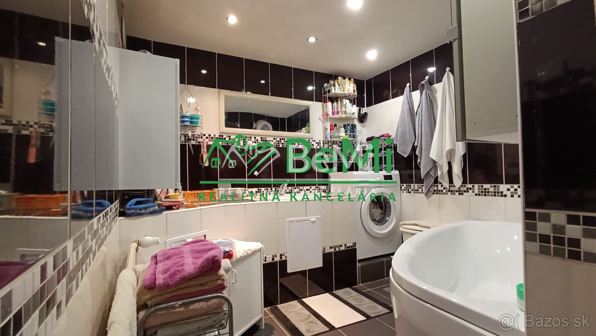 Dvojgeneračný dom s 4443m2 pozemkom v Rožňave-PREDAJ,VÝMENA