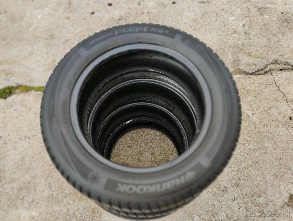 15"-HANKOOK 186/60R15. NA PREDAJ.