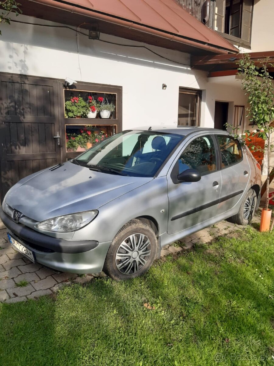 Peugeot 206
