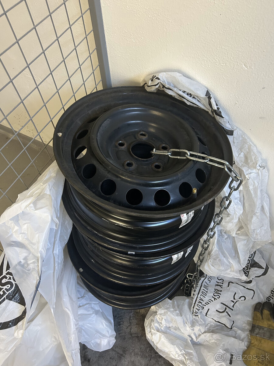 Plechove disky Toyota 15×6J (42611-02B90)