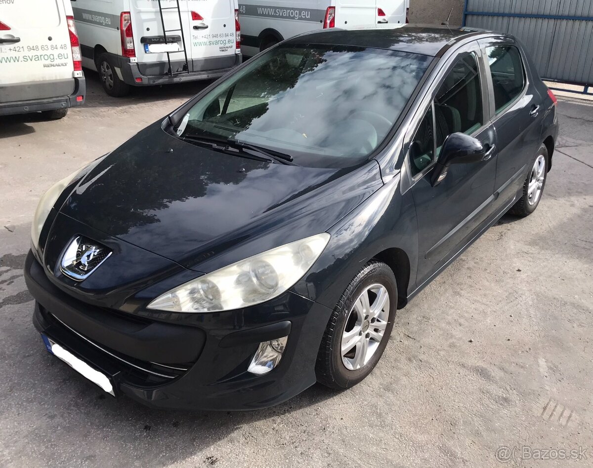 Peugeot 308, 1.4 16V 72kW, r.2010, 162 000km, STK+EK 10/2026