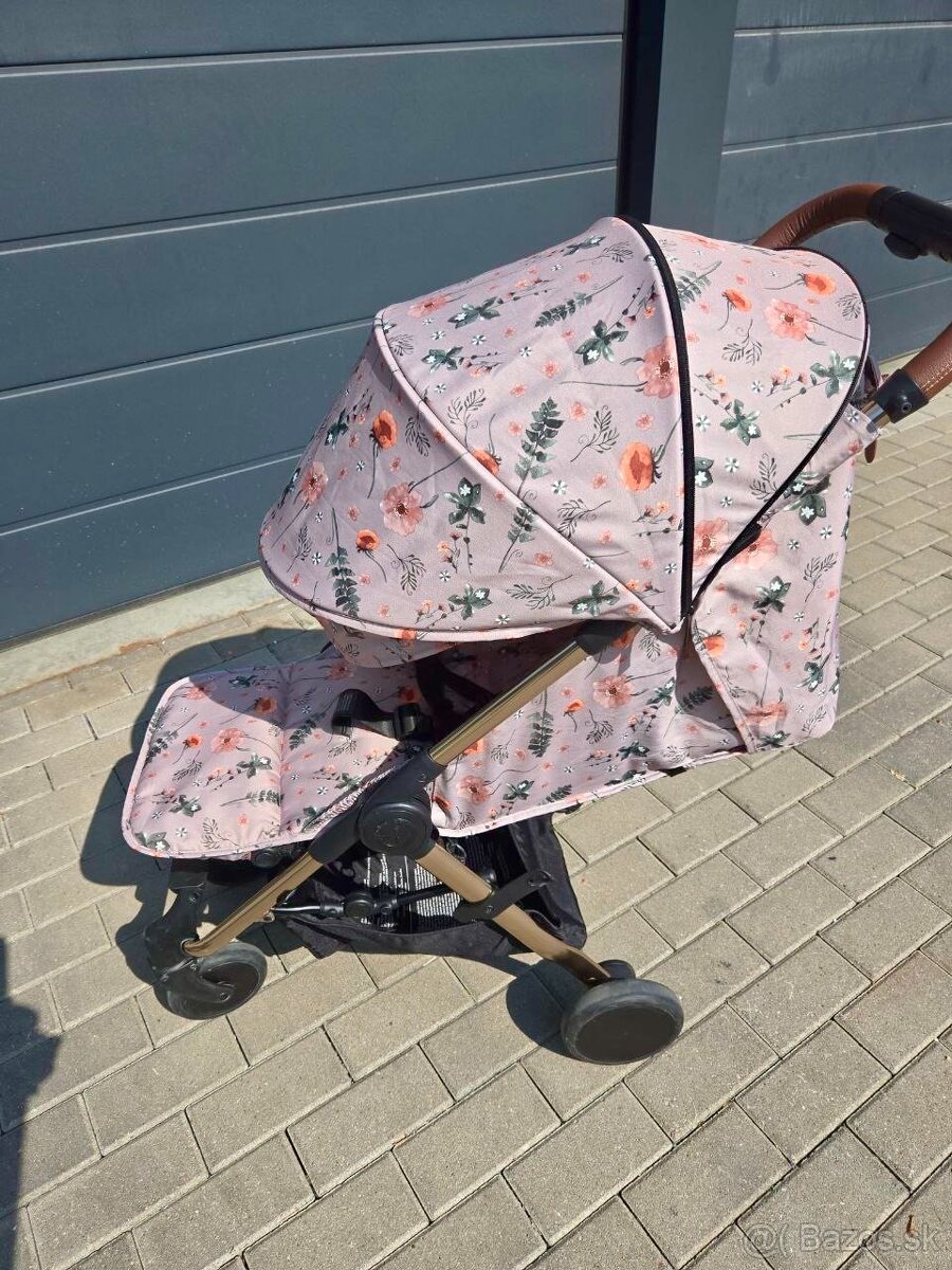 Kočík Elodie MONDO Stroller – Meadow Blossom