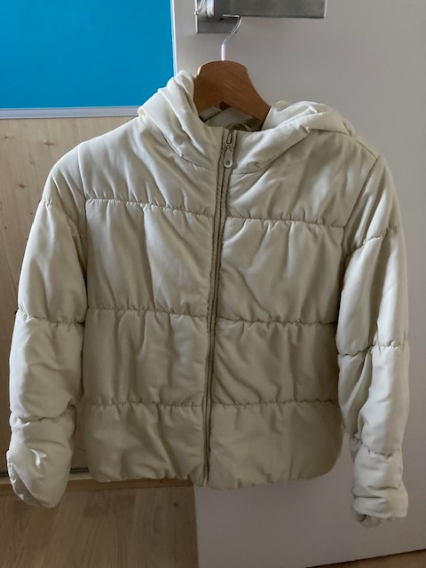 Dievčenská maslová zimná bunda na 9-11 rokov