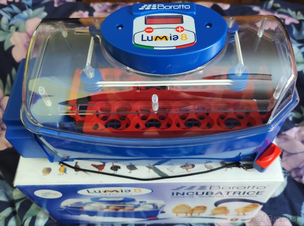 Liaheň Lumia 8