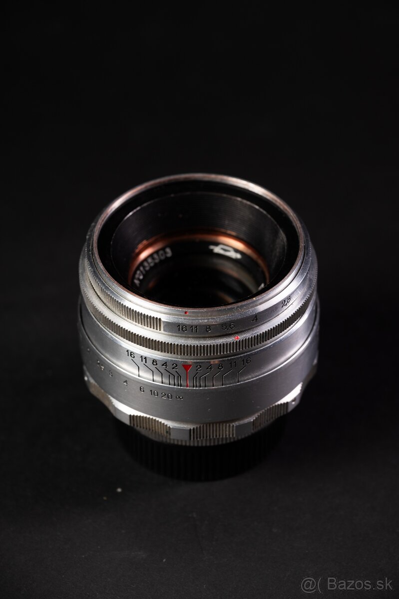 Helios 44 58/2. (strieborný, 13-lamelový)