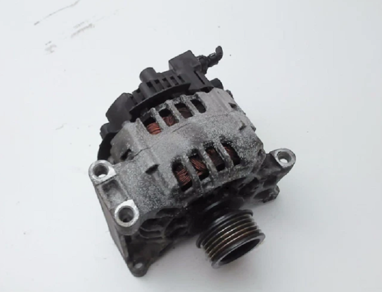 Alternátor Mercedes A160 1.5i A2661500101