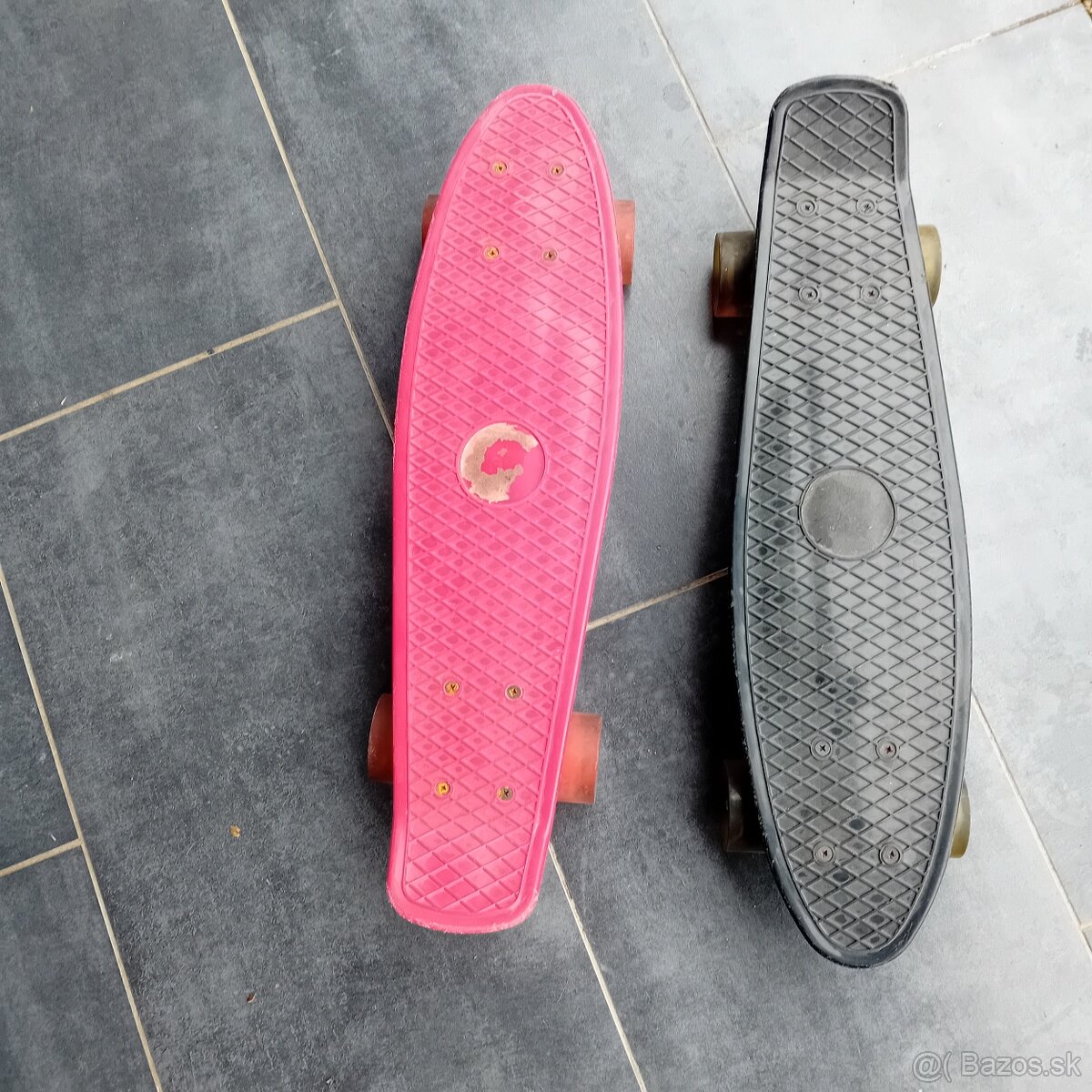 Skateboard