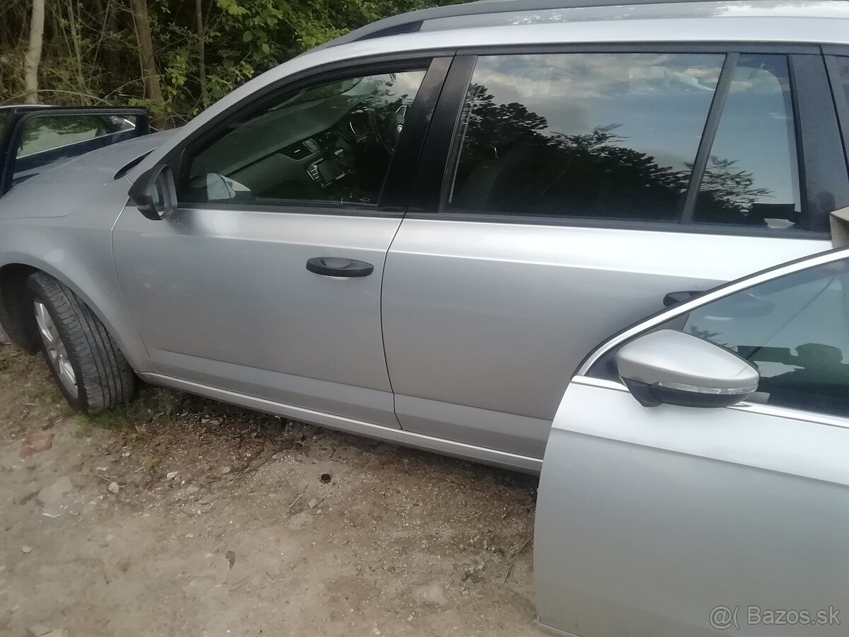 Ľavé dvere škoda octavia 3