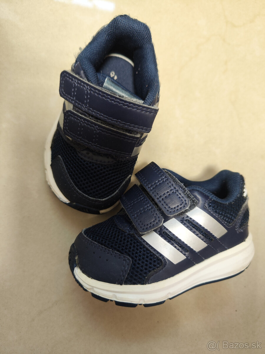 Chlapčenské tenisky/botasky Adidas, velk.19 TOP stav