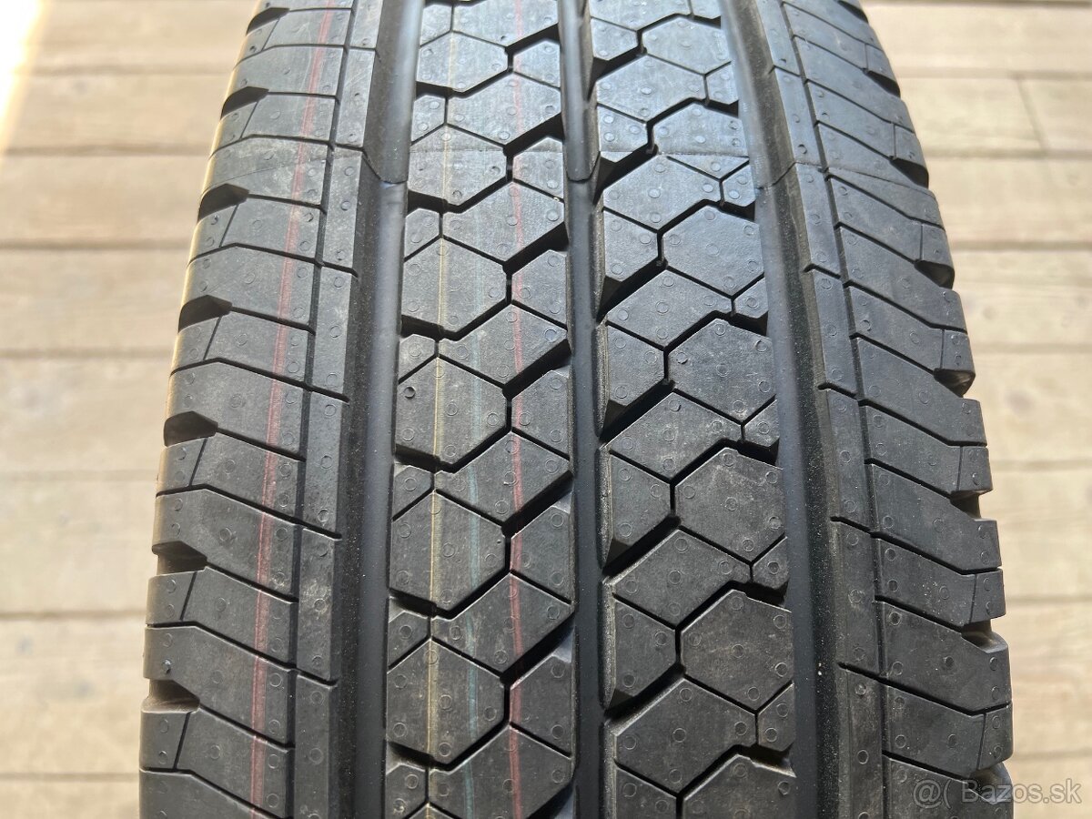 215/75R16C 116/114R Matador Hectorra Van